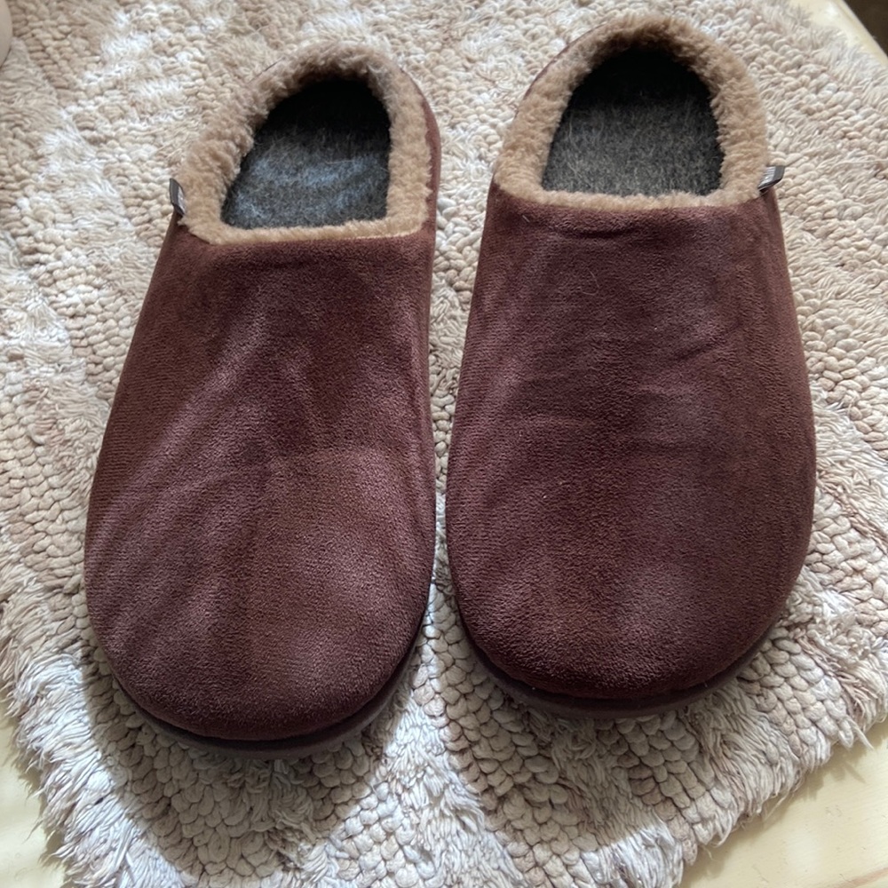 Mens WHITIN CroSuede Arch Support Slippers